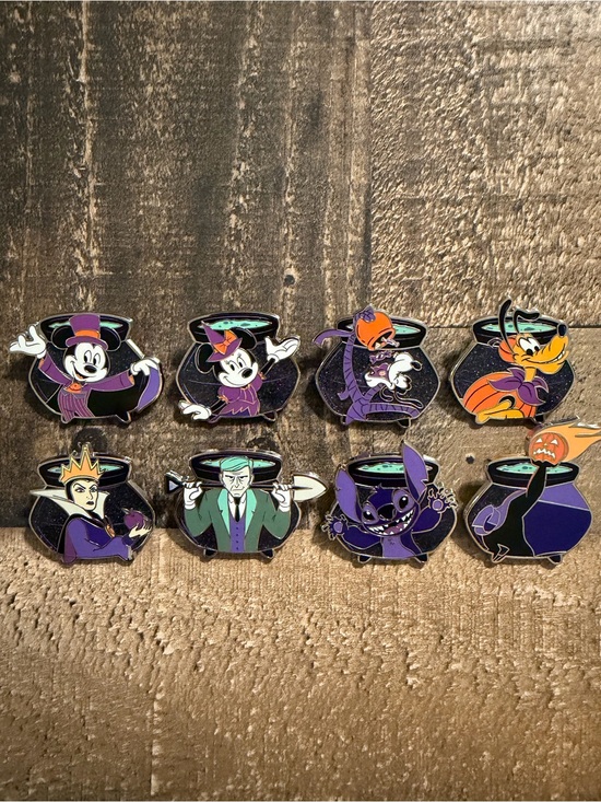 Jewelry - Mickey's Not-So-Scary Halloween Party 2025 Mystery Pin Collection *Complete Set
